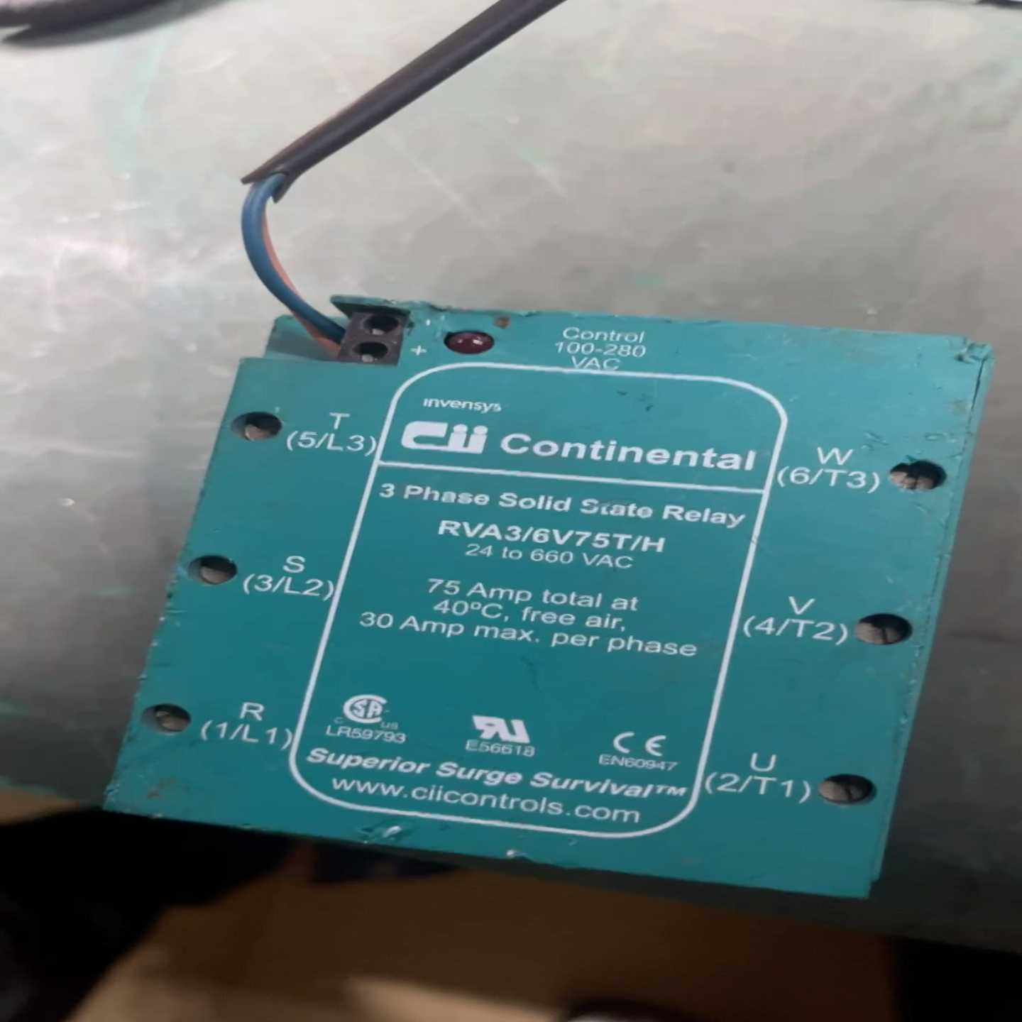 出售RVA3/6V75T/H24TO660VAC固态-询价客服