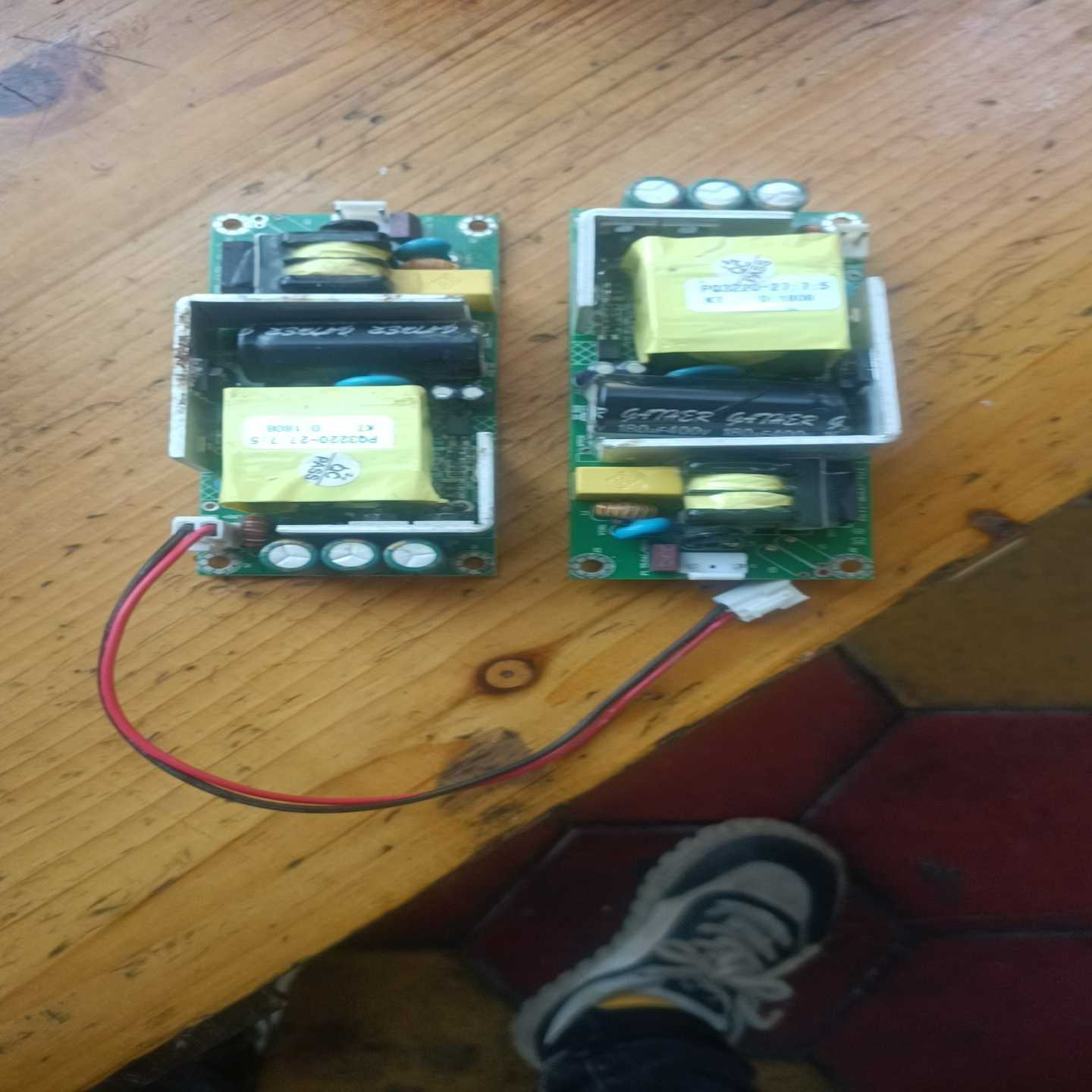 惠威H5MKII电源板，输出电压24V，功能正常。两块一起出--议价商