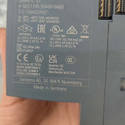 寻“”6ES75455DA000AB0支持水平或垂直安装