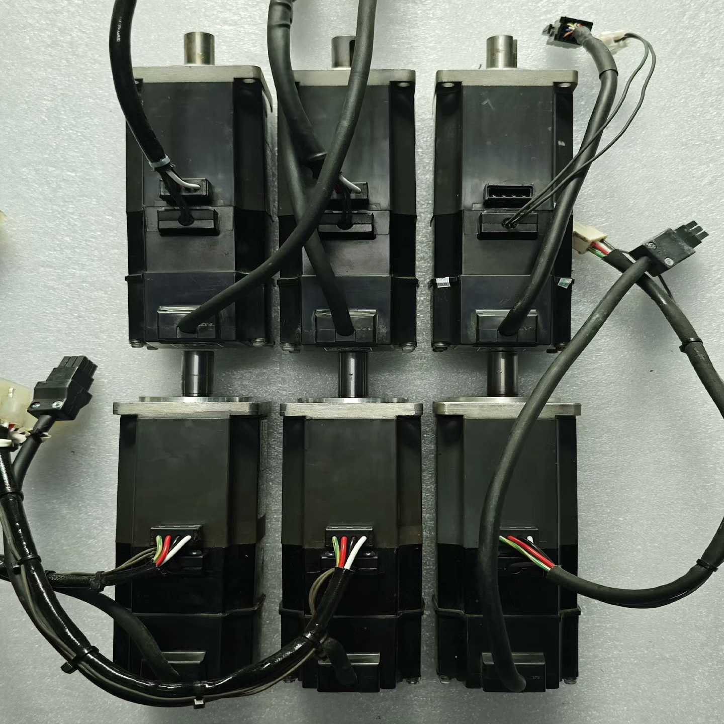 三菱伺服电机HC-KFS43B--议价商品