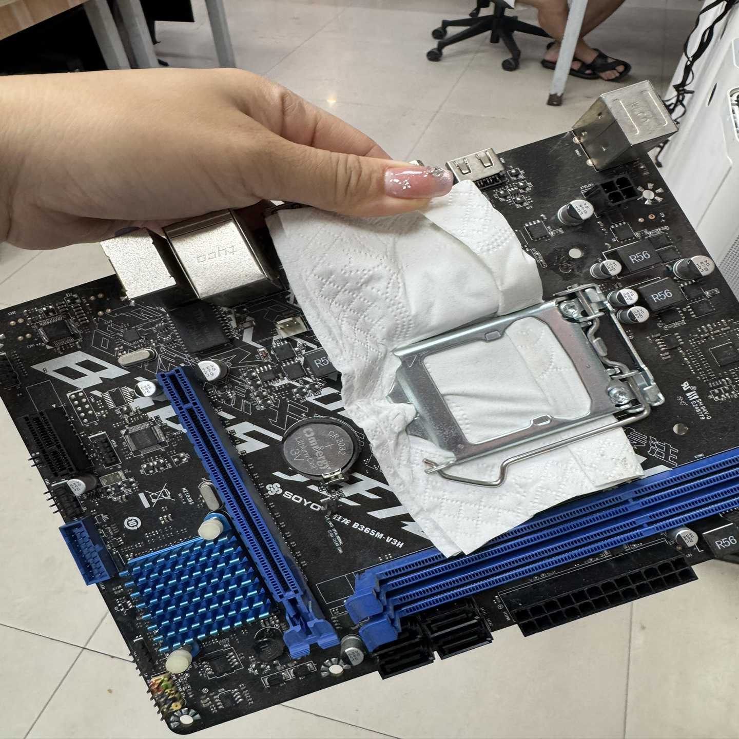 梅捷B460M-KPRO主板,型号V20,支持12代CPU--议价商品