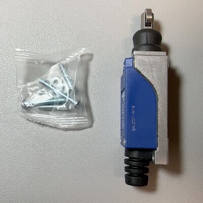 施耐德全新原装XCE102C，数量4个，单价40.22元--议价商品