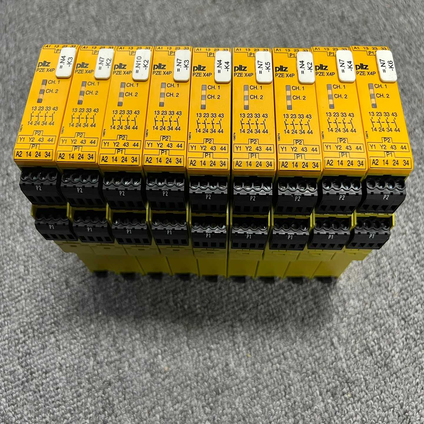 PILZ皮尔兹安全继电器PZEX4P777585--议价商品