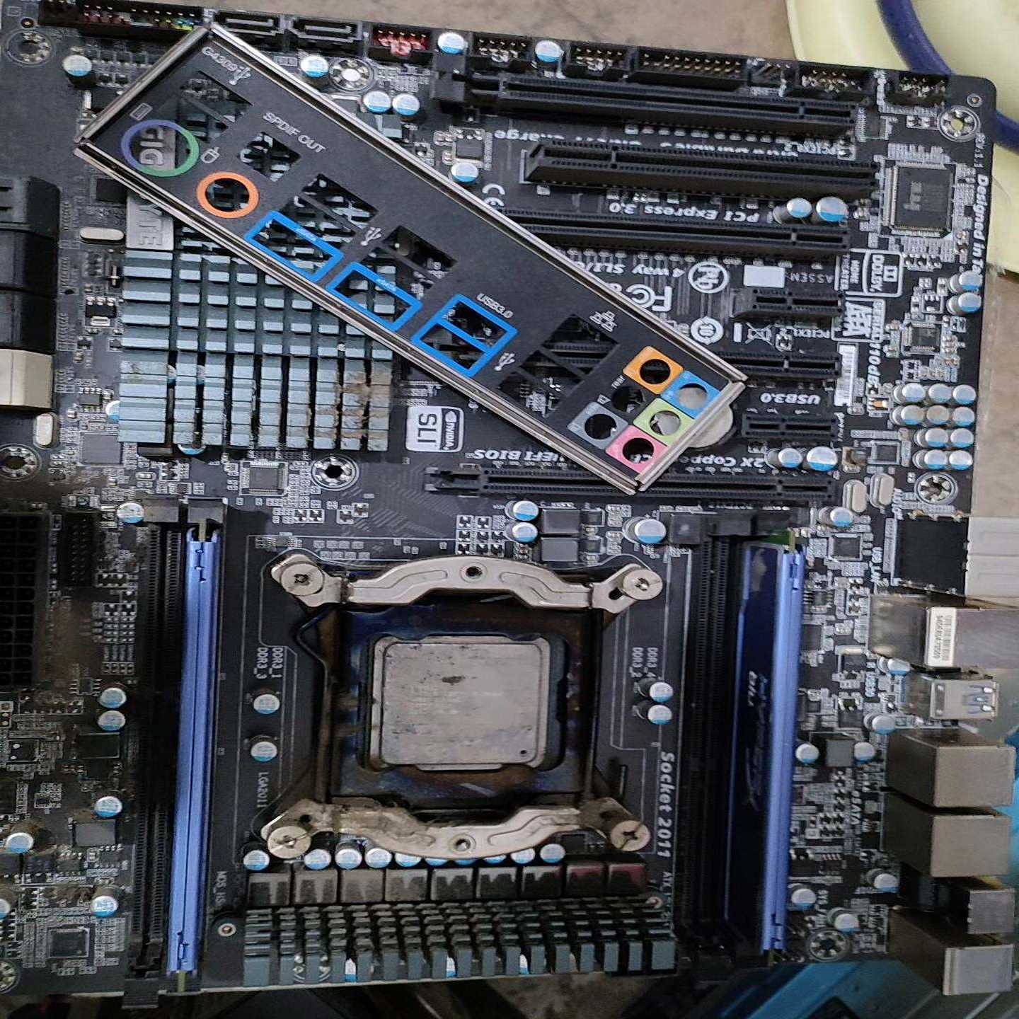 技嘉GA-X79-UD3大板2011针DDR3-议价