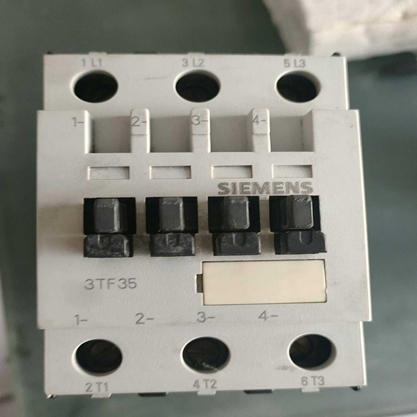 接触器3RT1044-1BB40 DC24V带包装【博航商行】