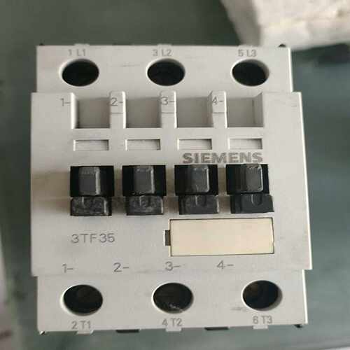 接触器3RT1044-1BB40 DC24V带包装~询价