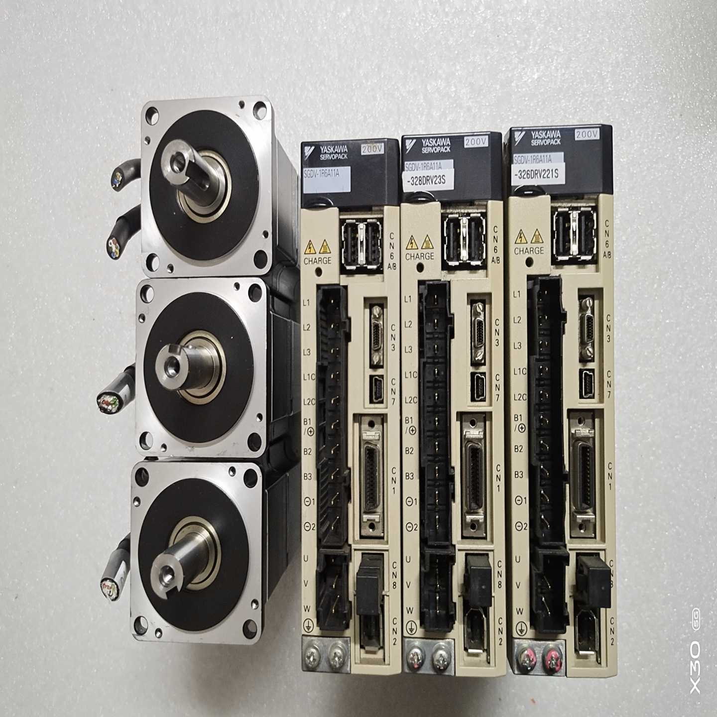 询价安川五系M2总线服驱动器V-1611拆机功能包