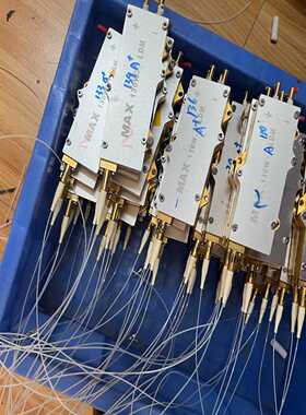 MAX130W激光泵浦源成色几乎全新--议价商品