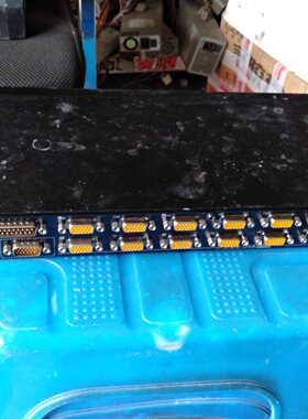 议价16口USBPS2机架式KVM切换器CS1716I议价