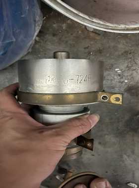 FU-724F高周波高频机FU-724F电子管。设备刚刚拆下询价