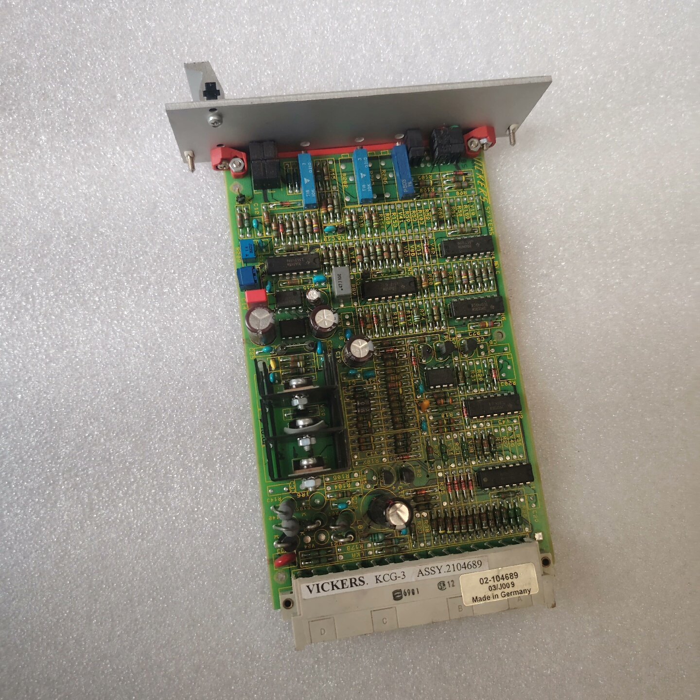 新的VICKERS威格士放大板EEAPAM513A议价,电子元器件市场,其它元器件,淘宝优惠券,粉丝福利购,淘宝优惠卷