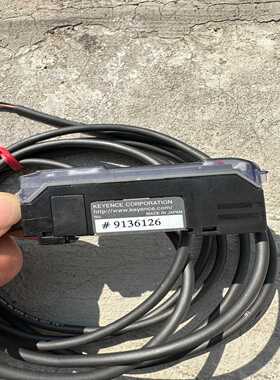 （议价)议价KEYENCSE基恩士光纤放大传感器FS-V21G全新未使