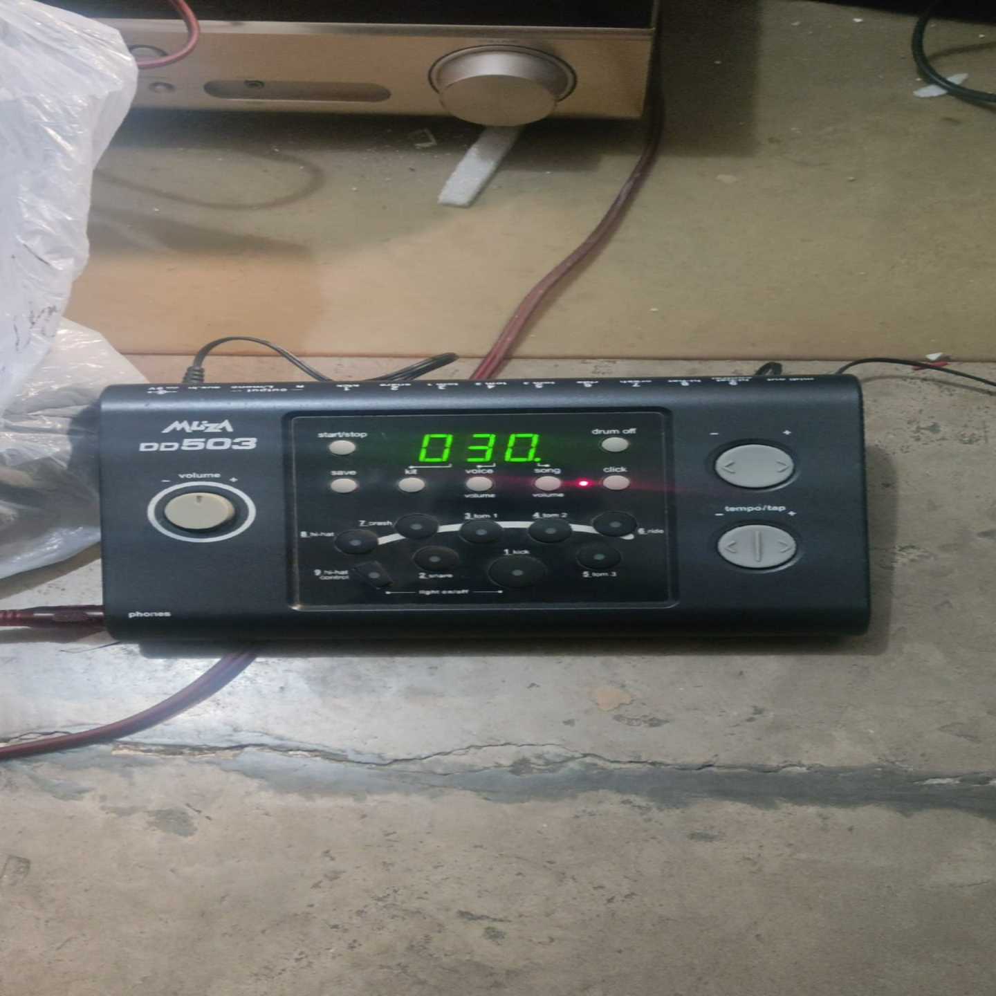 罗兰魔鲨电子鼓音源主机，型号MUZA-DD503，功能正常，询价