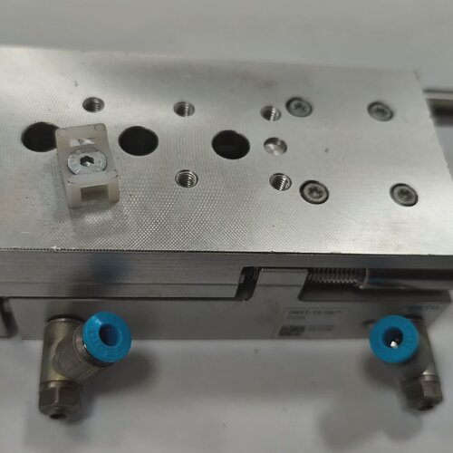 溢价-FESTO气缸型号DGST1650*P358件