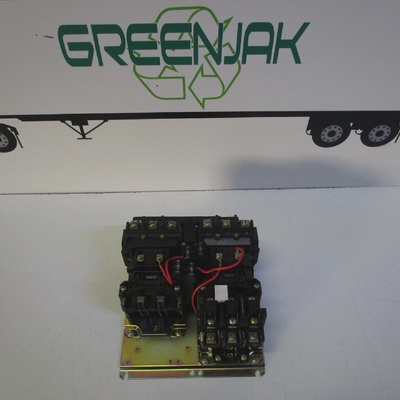 ALLENBRADLEY 505B0D SER. C NEMA 1 REVERSING STARTER  USED  F