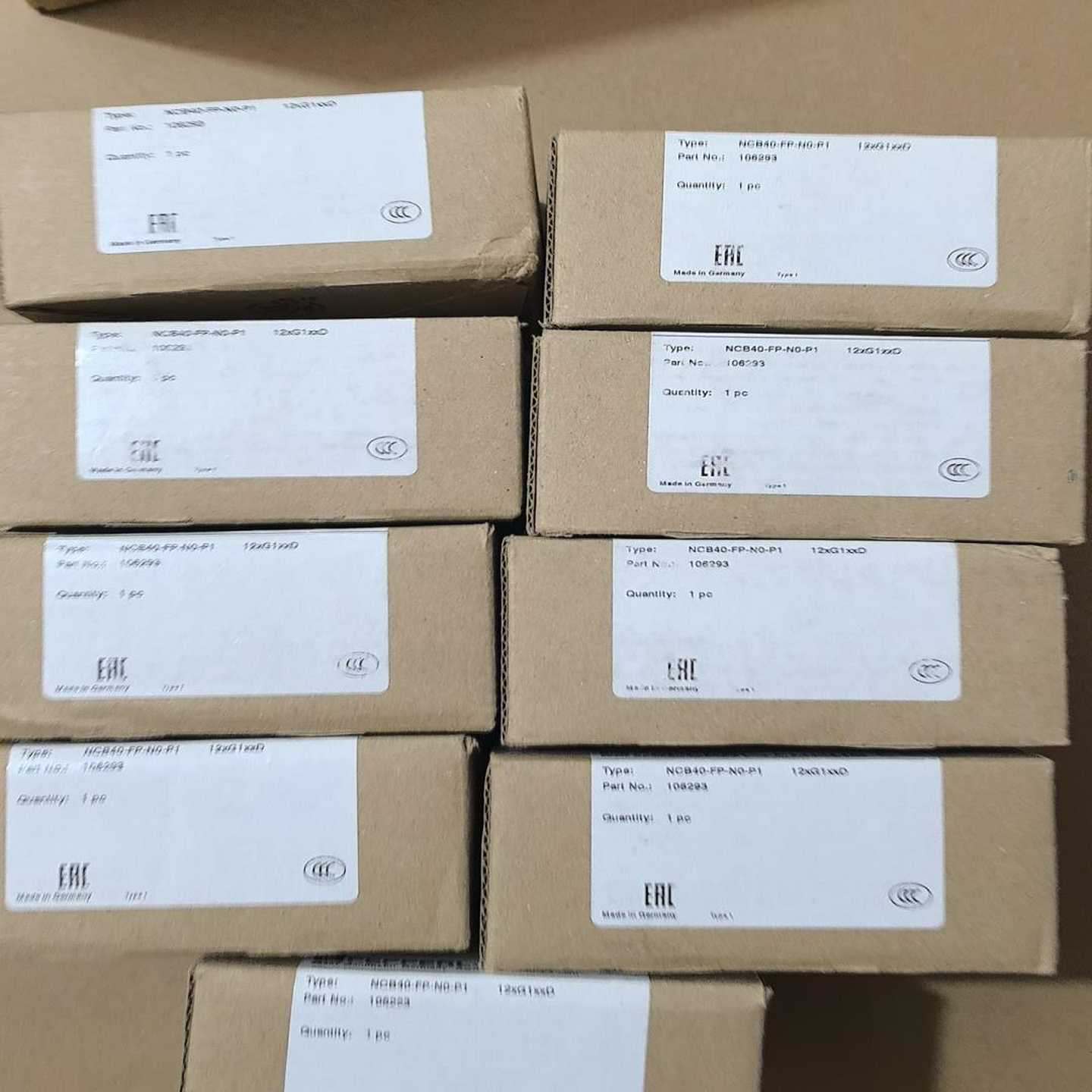 PLC模块 KV-MC20V KV-MC40V KV-ML1~询价