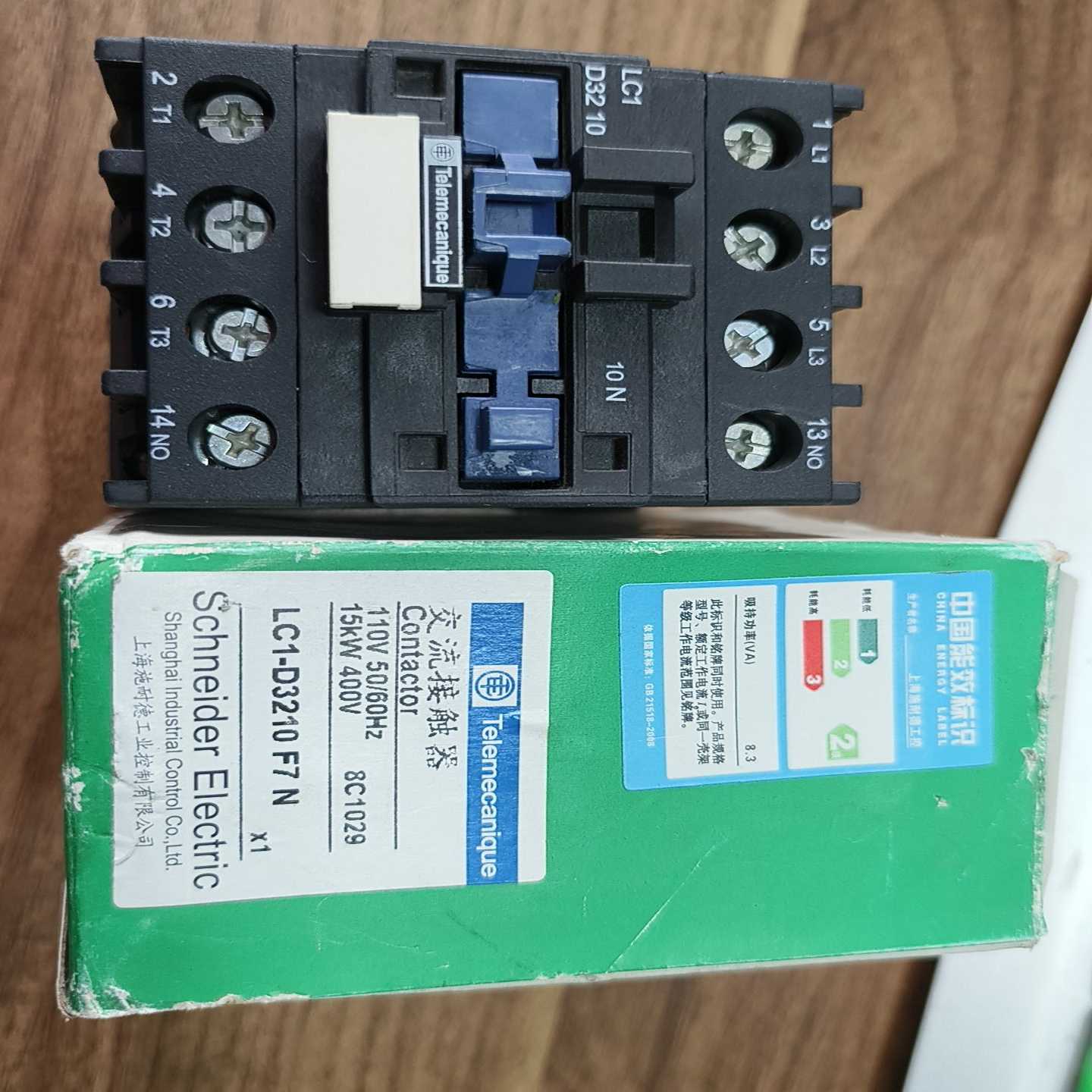 交流接触器LC1-D32100F7N/400V询价