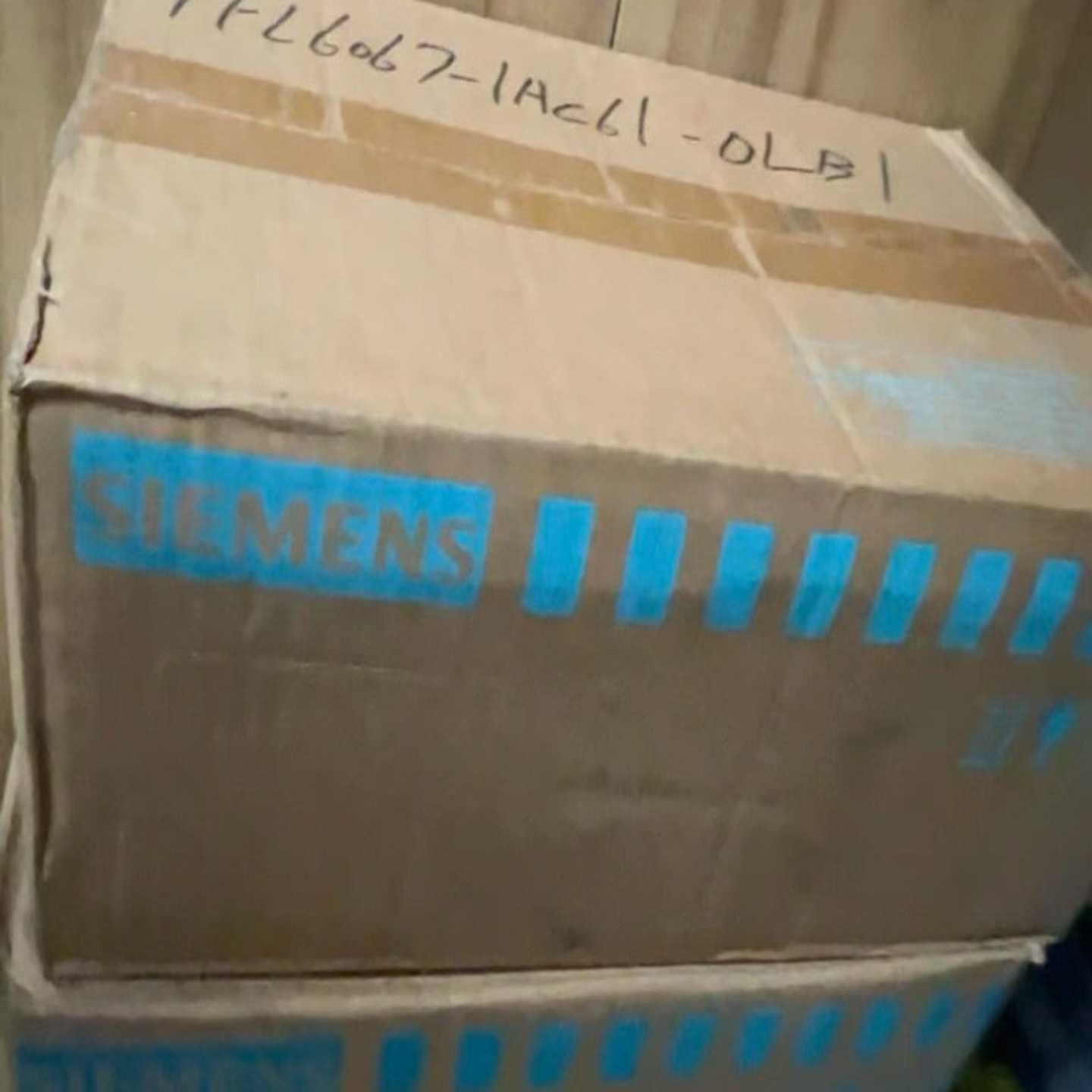 议价全新西门子伺服电机2KW带n键槽带抱闸1FL6067-1AC6现货/维修