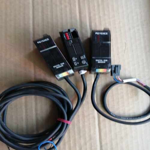 基恩士CZ-V21A./V21激光色标放大器，，~询价