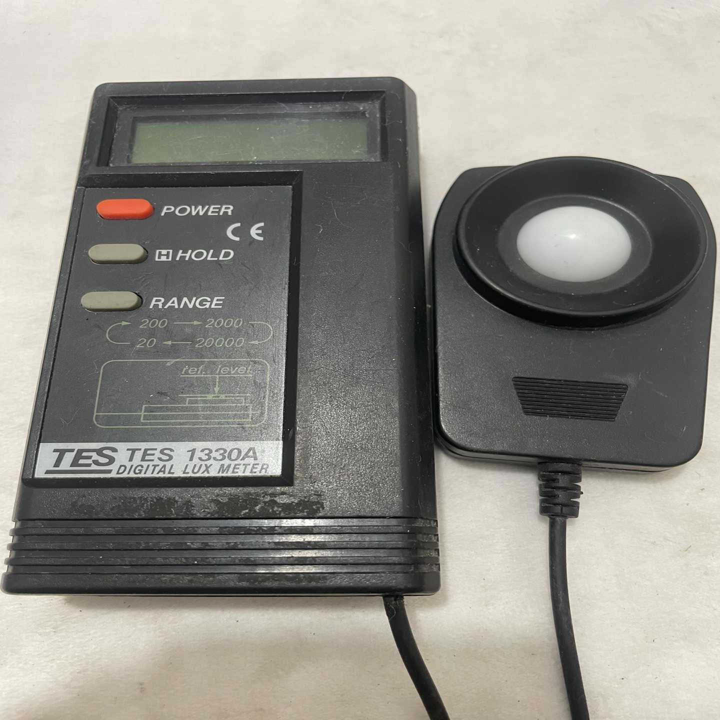 TES1330A 照度计亮度不会测试收来的物品看好，议价