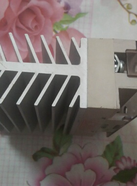 议价OMRONG3PE-245B现货SSR-45 DA单相固态继电器