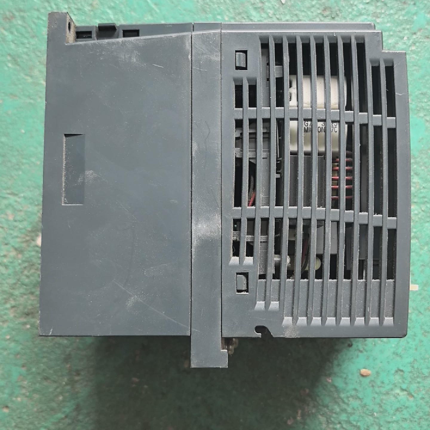 变频器ATV12HU15M21.5KW220