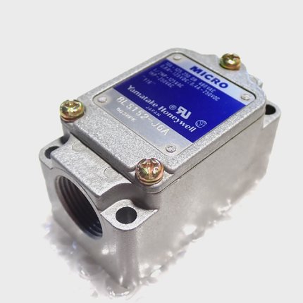 8LS152JGA HONEYWELL MICRO SWITCH NEW