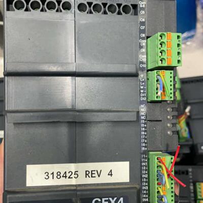 售前询价意大利GEFRAN杰弗控制器GFX4-60-0-2-E 拆机