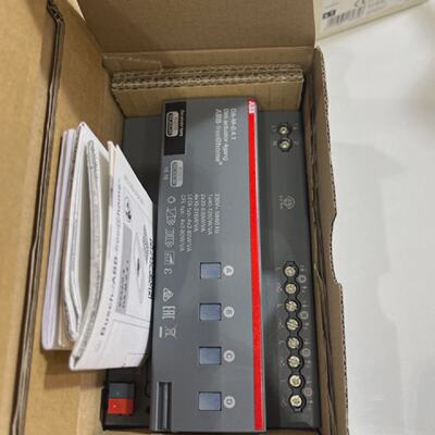 ABB Freies Zuhause 622000135 DAM0.4.1 Dim Aktuator 4Gang