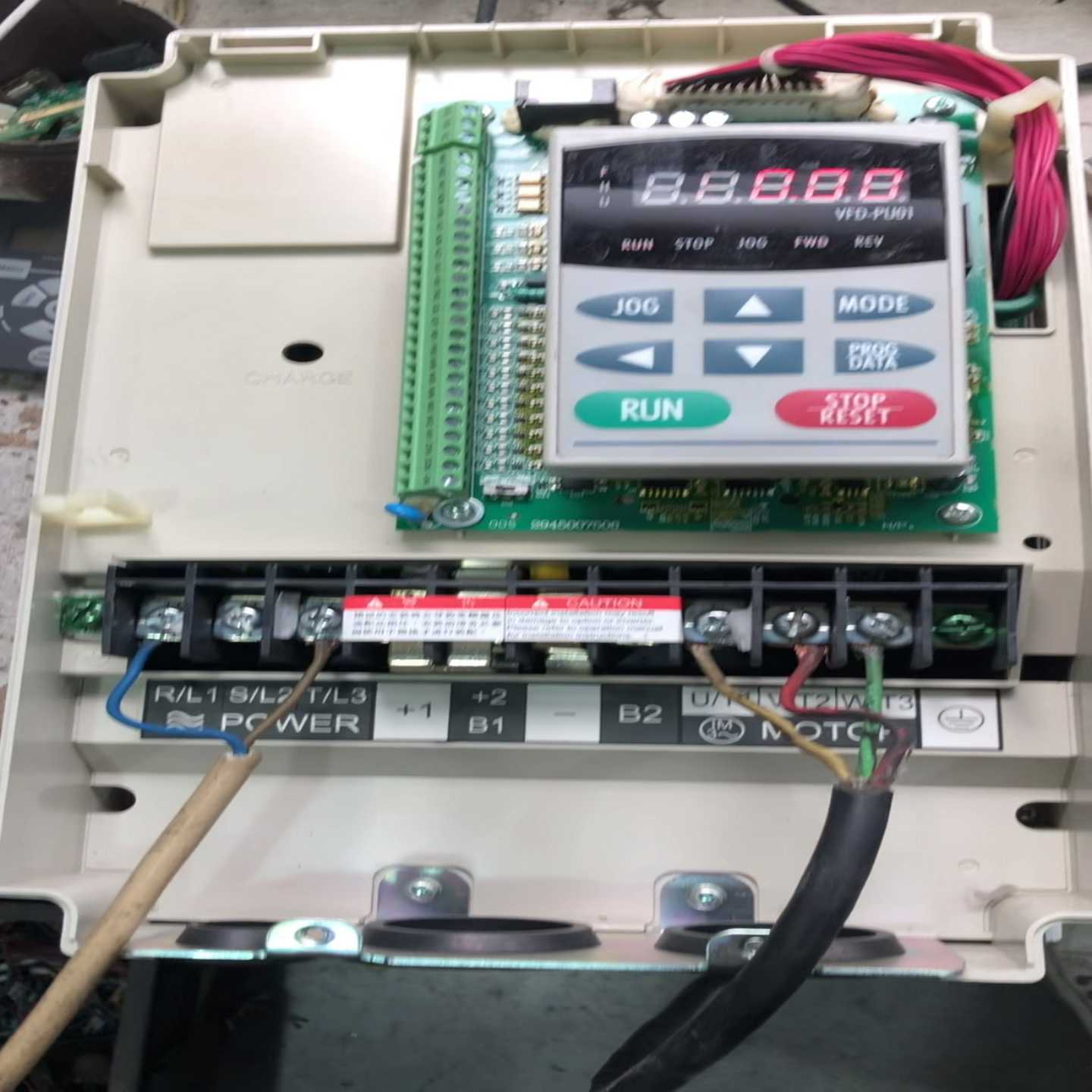 询价台达变频器VFD075B43A7.5KW380V测试