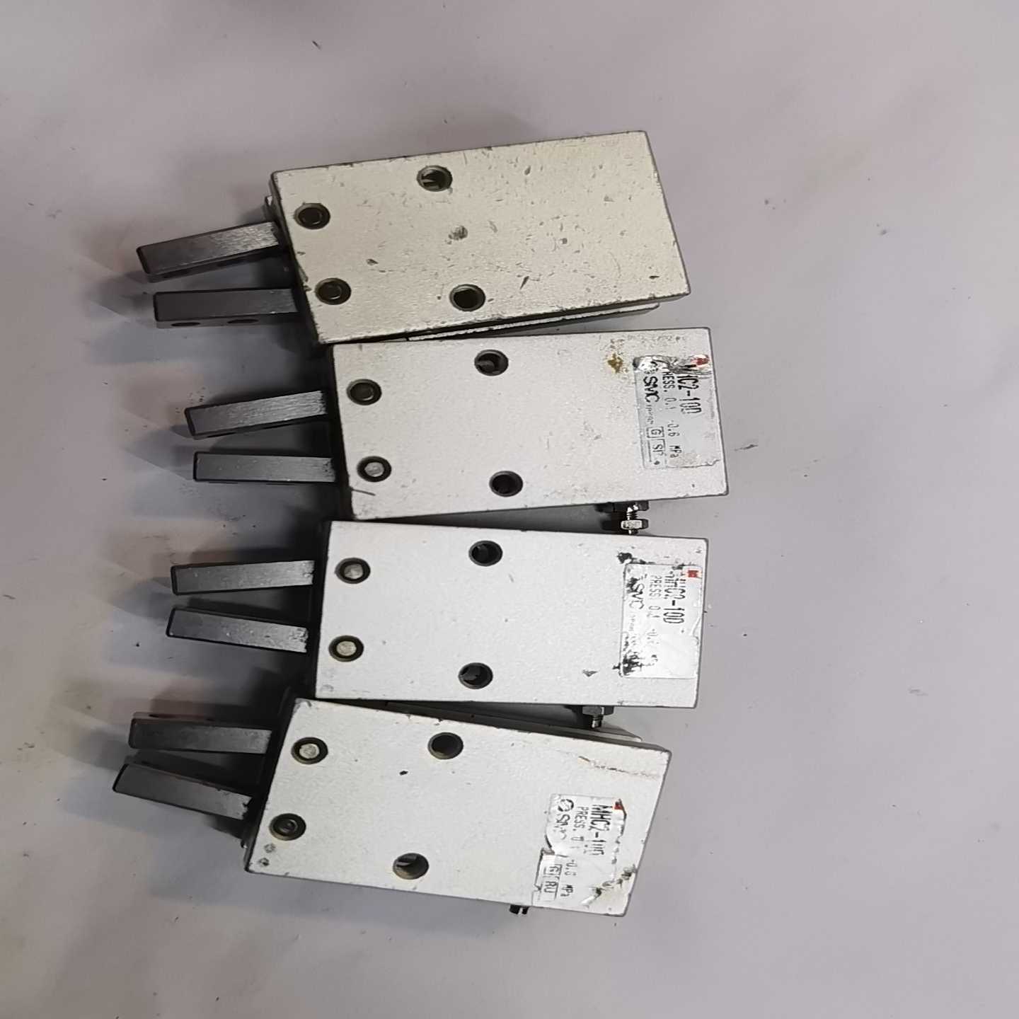 议价日本SMC手指气缸，MHC2-10MD日本原装拆机件，成色现货/维修