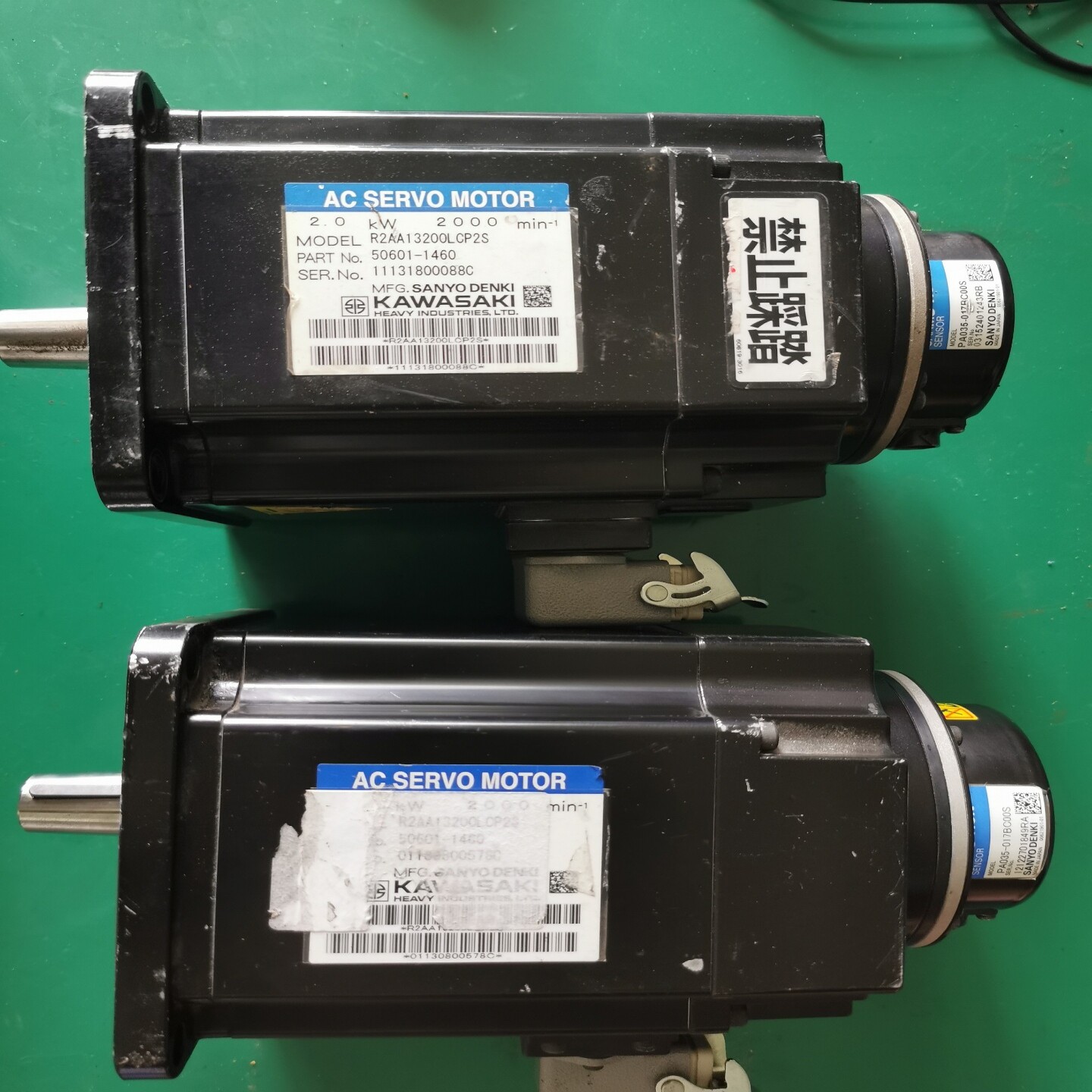 【请询价】川崎机器人伺服电机R2AA13200LCP2S成色新拆机