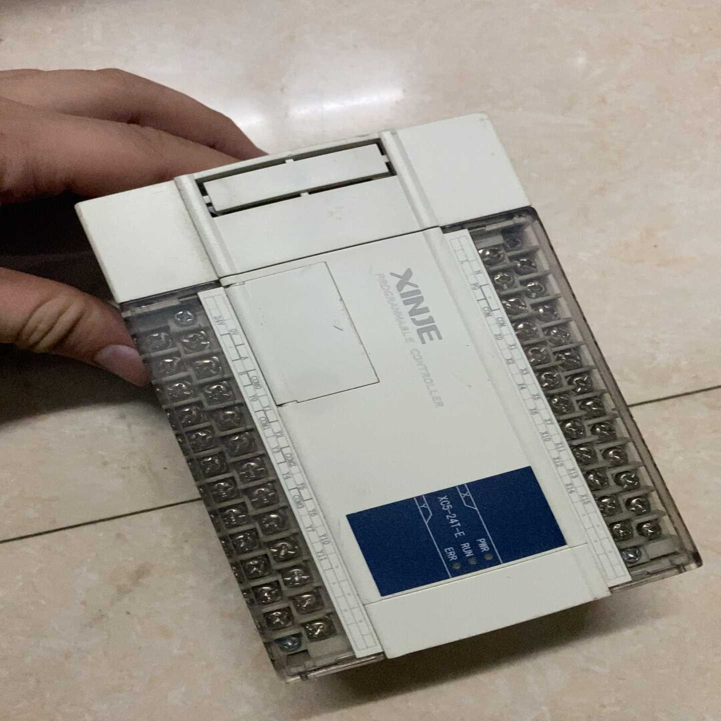 信捷PlcXC5-24T-E 实物图片成色如图正常