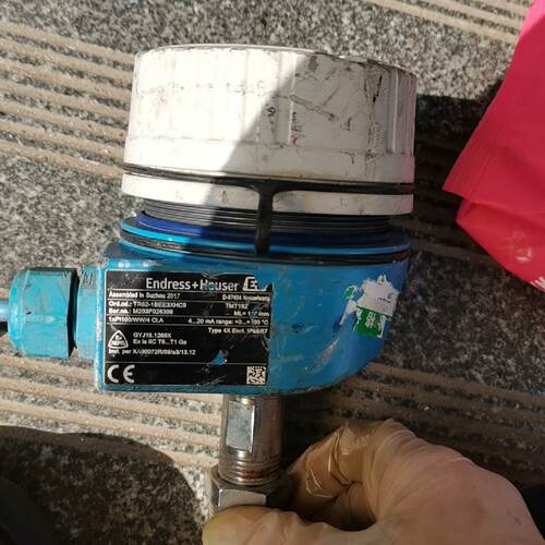 EH温度传感器TR62-1BEE3XHC0，成色如图，议价