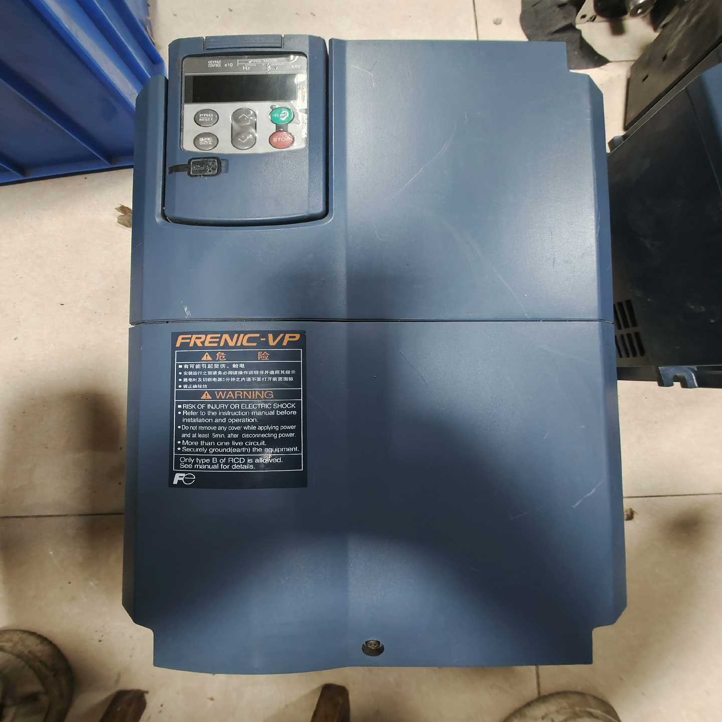 富士变频器FRN30F1S-4C30KW380V，--议价商品
