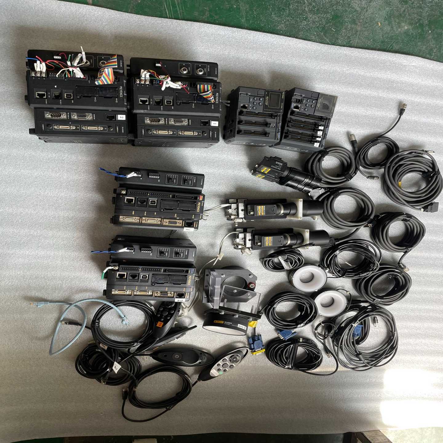 KEYENCE，XG-8500，CA-DC30E，CV-55--议价商品