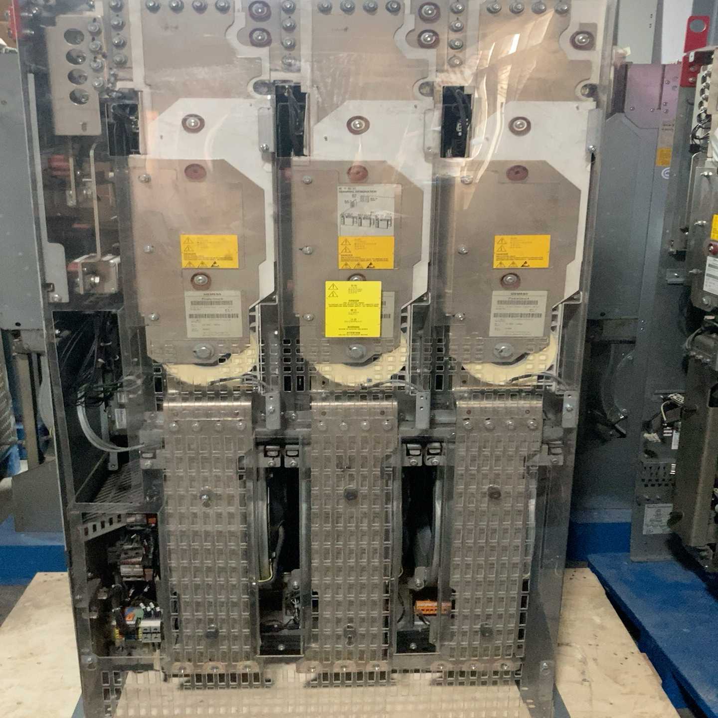 逆变6SL3320-1TG41-0AA3询价