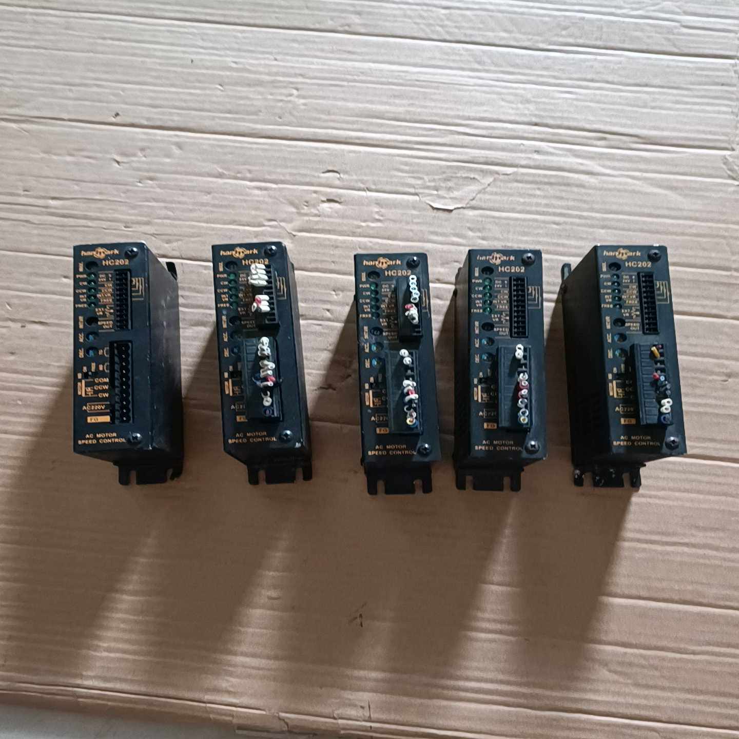 域适都8防区地址模块 霍尼韦尔8防区地址扩充模块4208SN--议