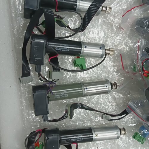 寻MAXON DC MOTOR 47.022.02200.0
