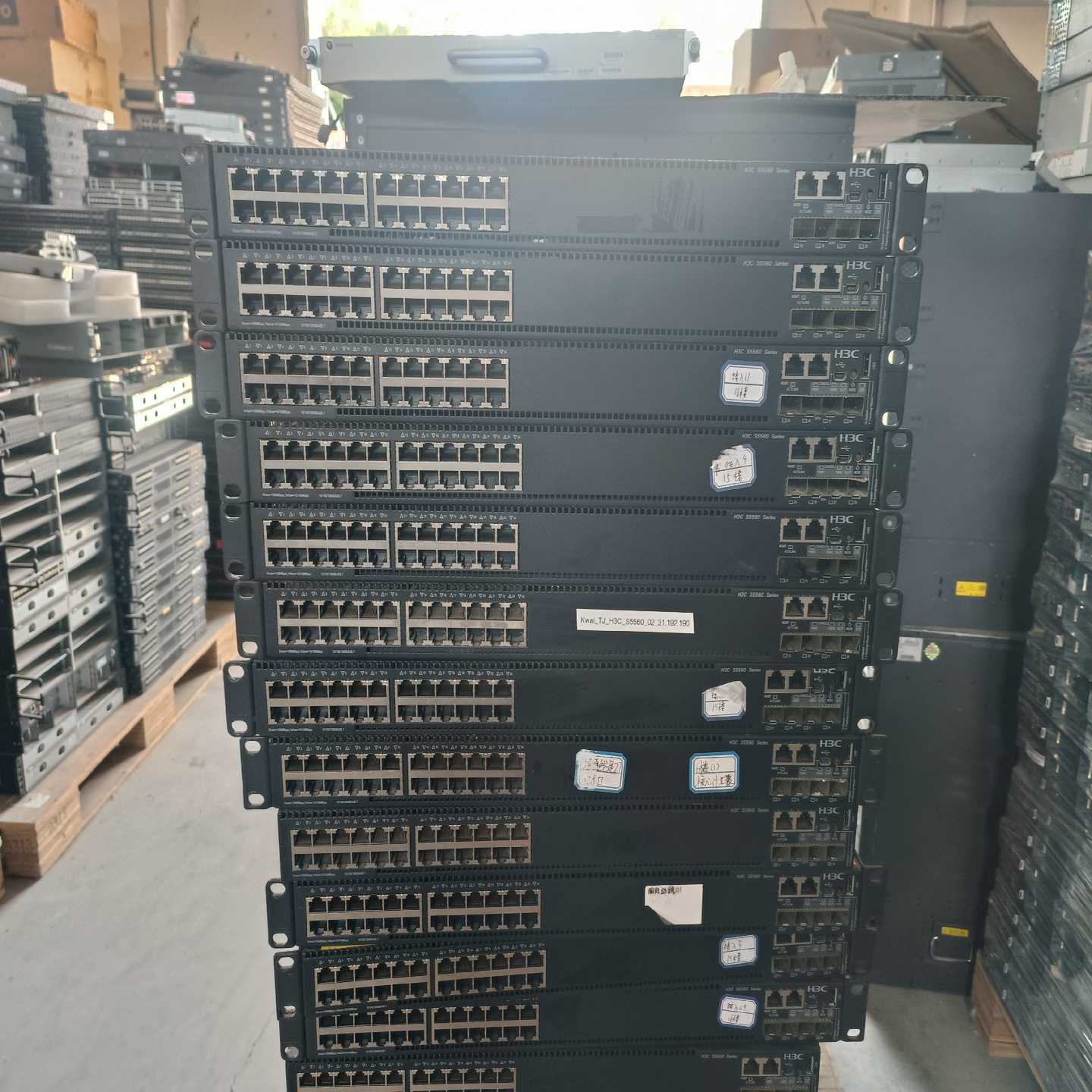 询价~H3C/华三 S5560-30C-EI 24千兆电口+4口万