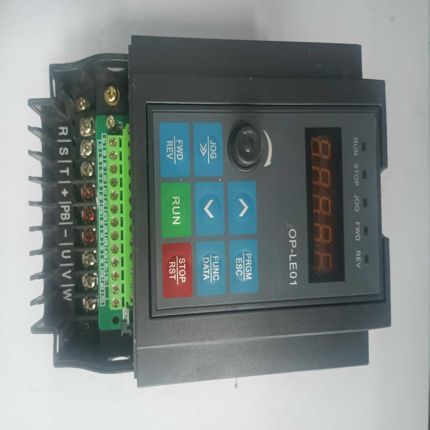 咨询-富凌变频器BD330-1R5G/2R2P-4，1.5-2.2