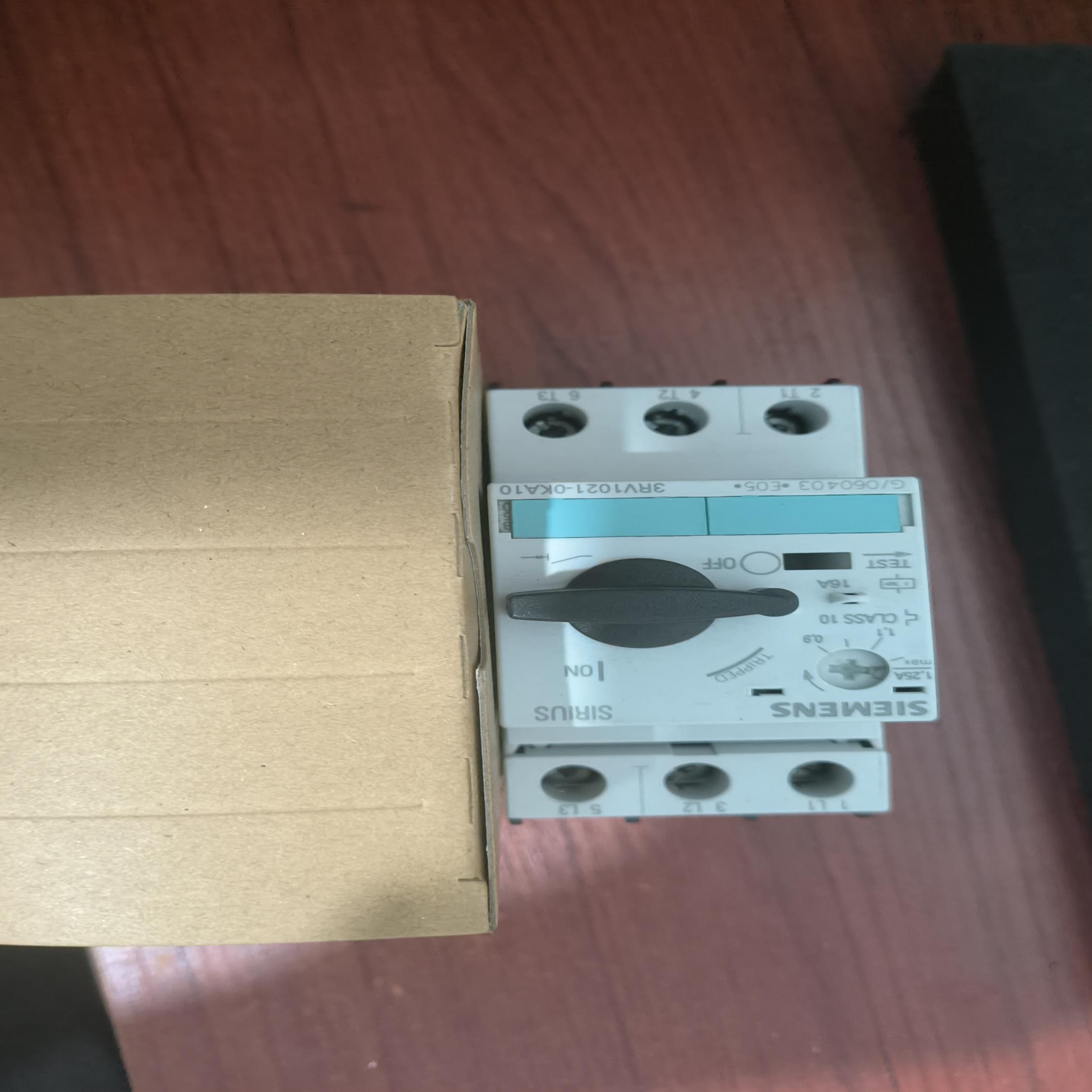 3RV1021-0AA10 3RV1021-0DA10 3RV1021-0EA10 3RV1021-0KA10询价