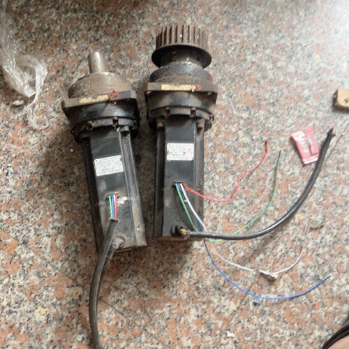 安川电机SGM04AWG16拆机包好实图拍带HD减速器-议价