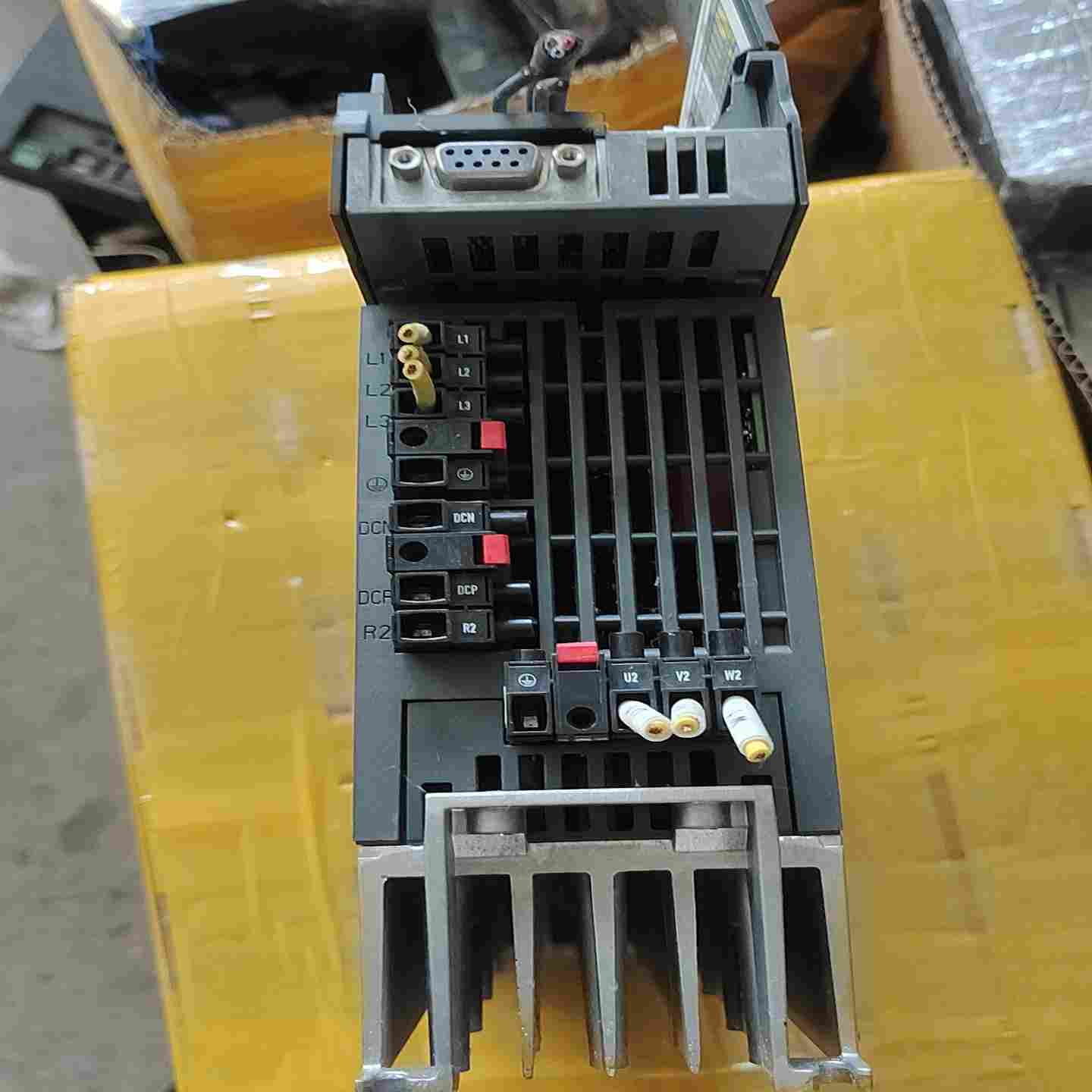 6SL3210-1PE13 6SL3244-0BB12  二（佳毅工控）