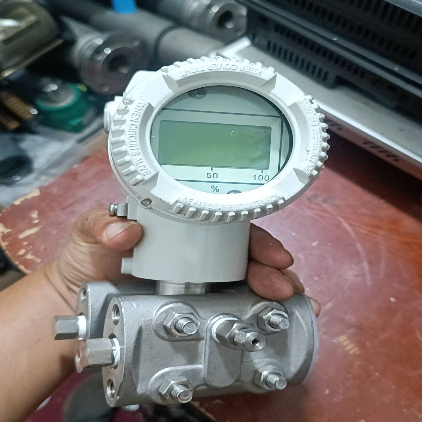 上海威尔泰2010TD压力变送器V15712，全新未使用，没{议价}