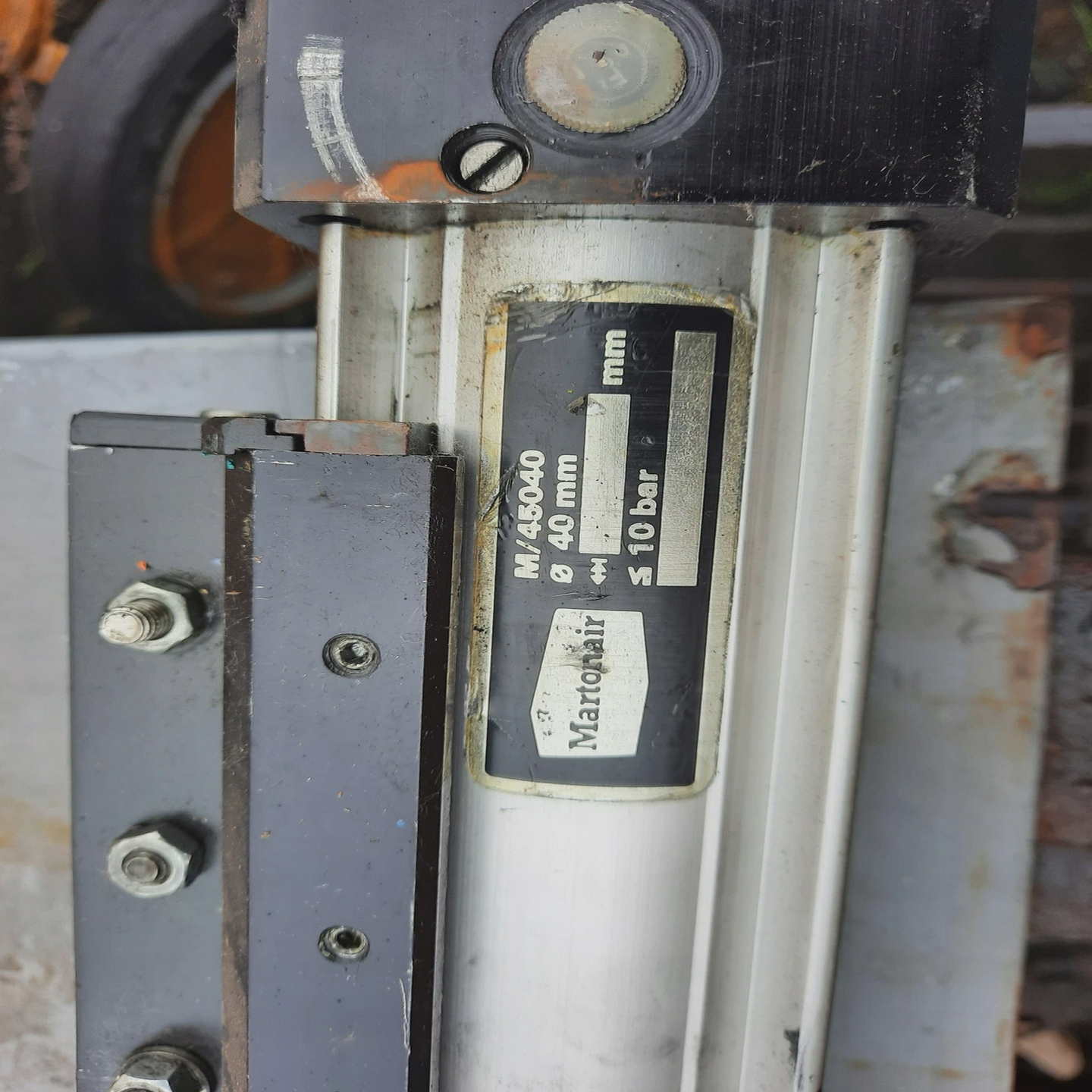 Beringer液压电磁阀-型号A2C23303