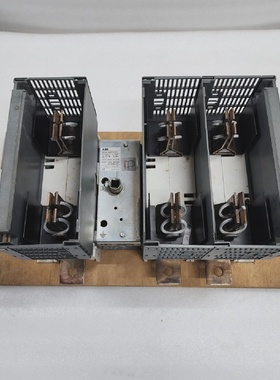 ABB OESA 630DV12PL SWITCH FUSE 630A 64250175