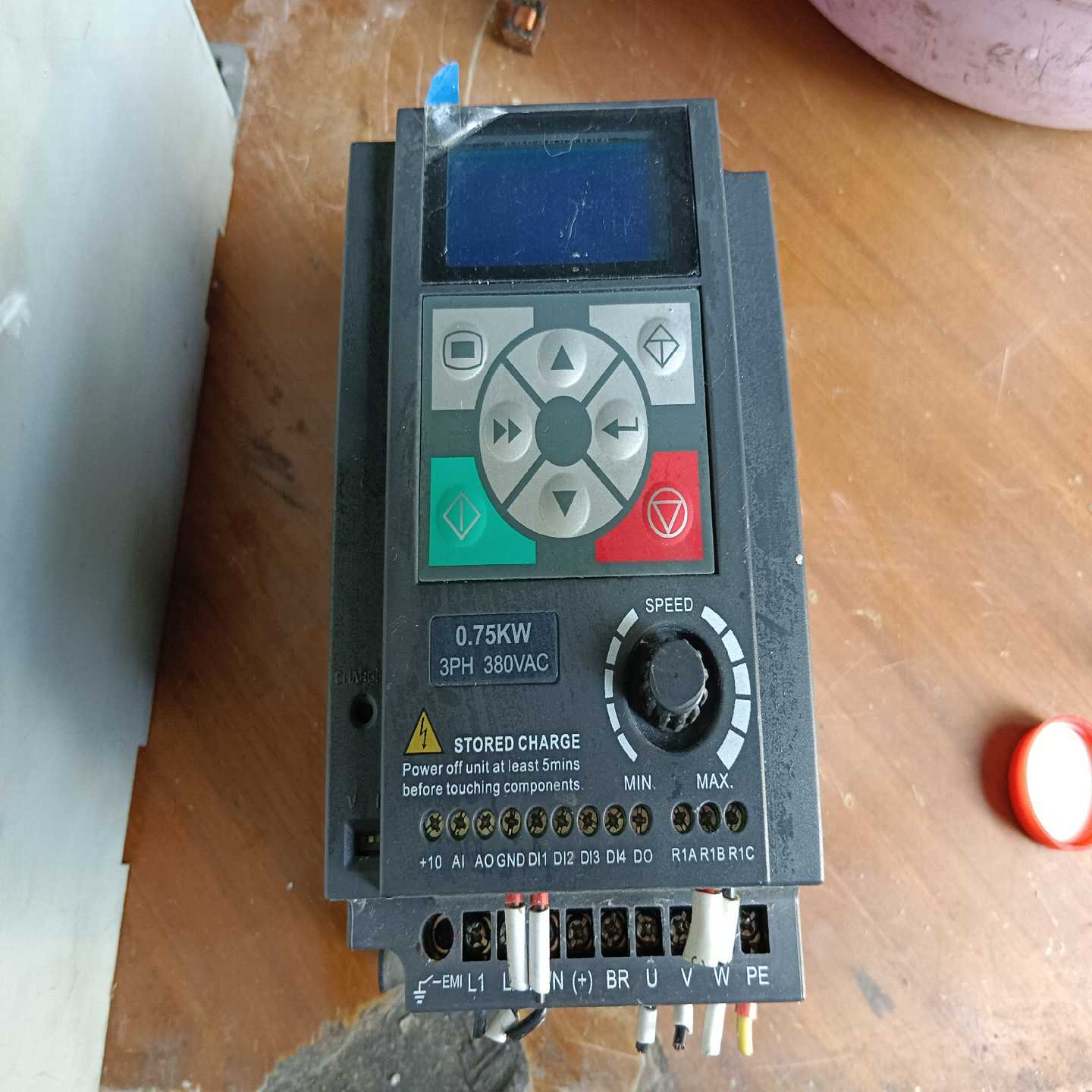 海浦蒙特变频器HD09-4T0P7G，0.75kw测试好发询价