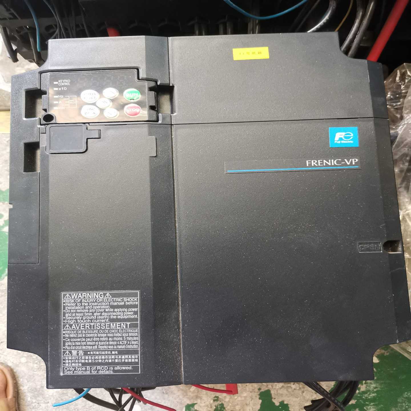 变频器FRN0037F2S-4C原装无，实物