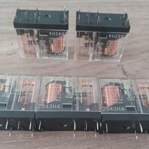 25Pcs LotG2R2 24VDC Omron G2R2DC24 Power Relay 5A 250VAC 8Pi